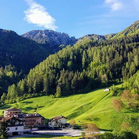 Acero Rosso Daire San Colombano Dış mekan fotoğraf